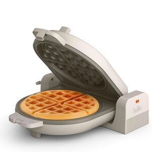 Bella Waffle Maker in White and Gray this new in box